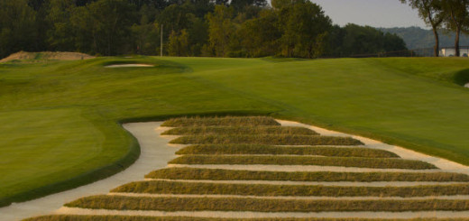 The Infamous Church Pews bunker at Oakmont Country Club, image: Getty Images